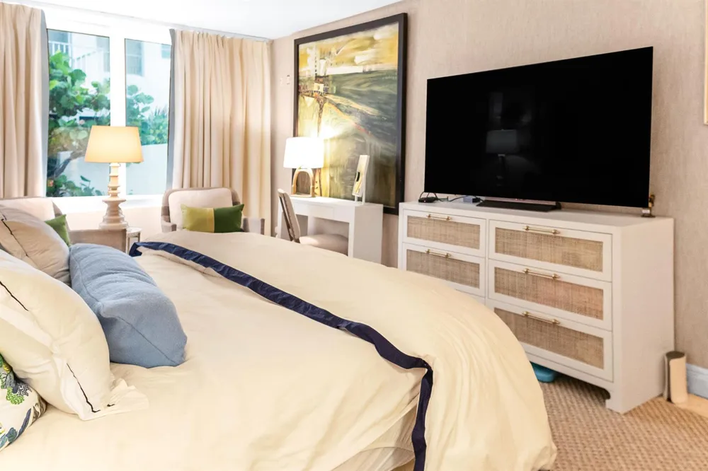 3590 S Ocean Boulevard #101 South Palm Beach, FL 33480