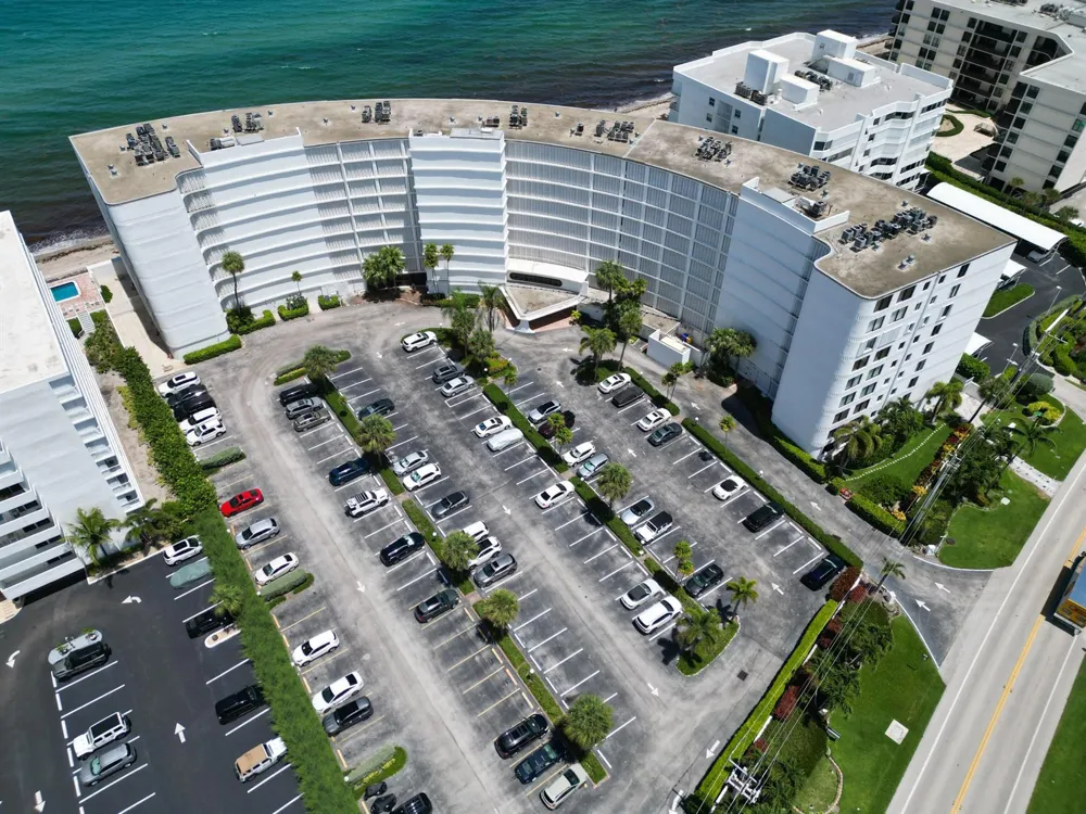 3590 S Ocean Boulevard #101 South Palm Beach, FL 33480