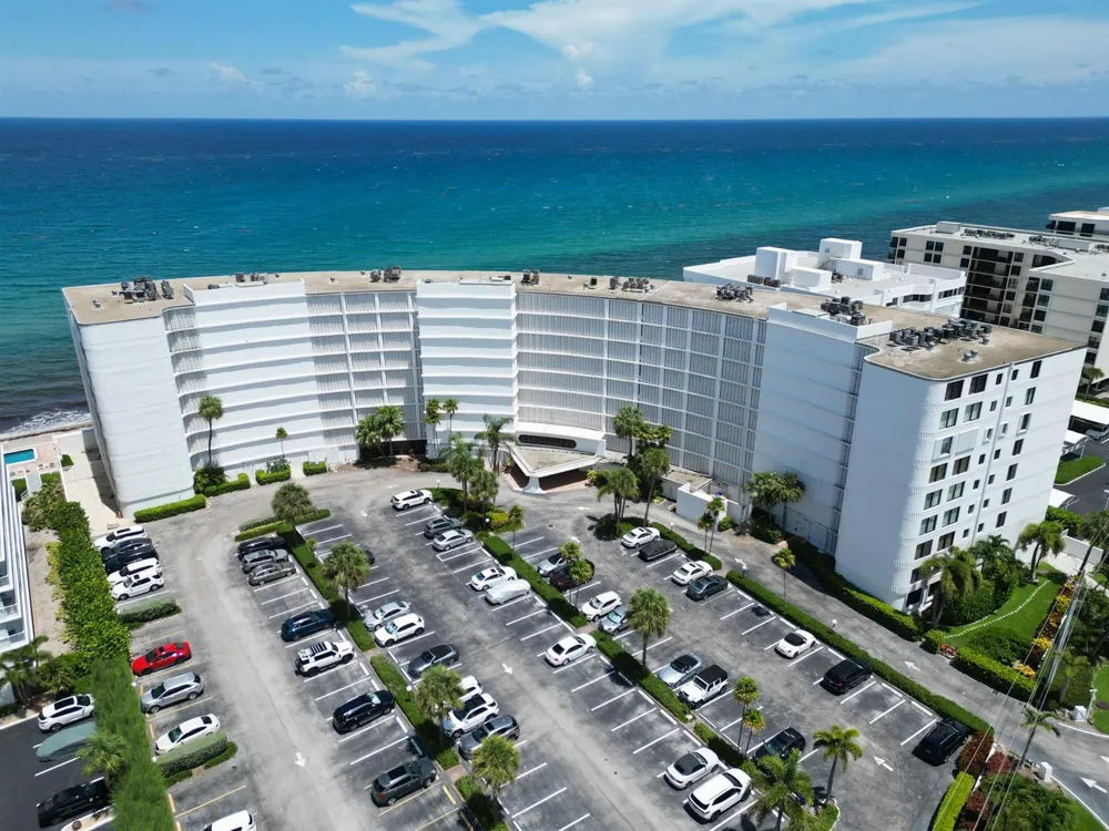 3590 S Ocean Boulevard #101 South Palm Beach, FL 33480