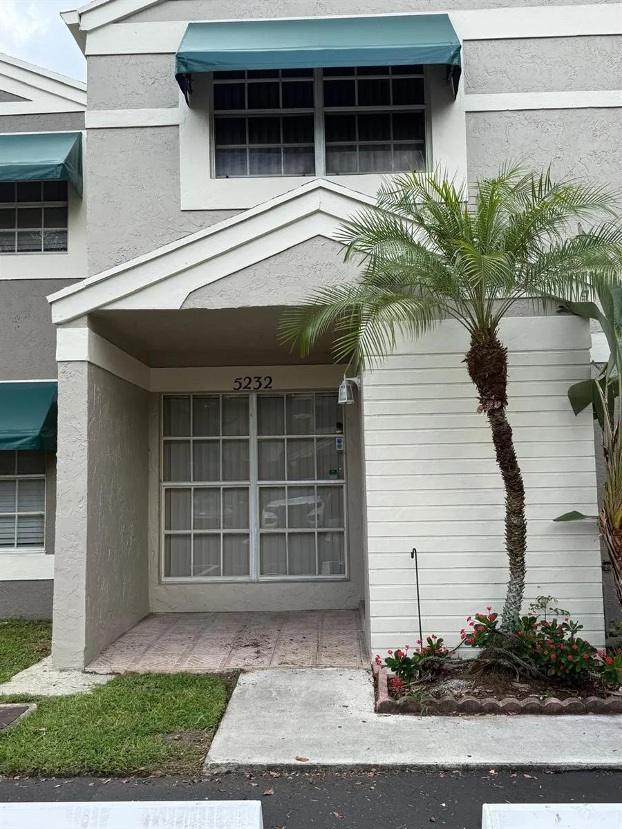 5232 SW 122ND TERRACE #5232 Cooper City, FL 33330