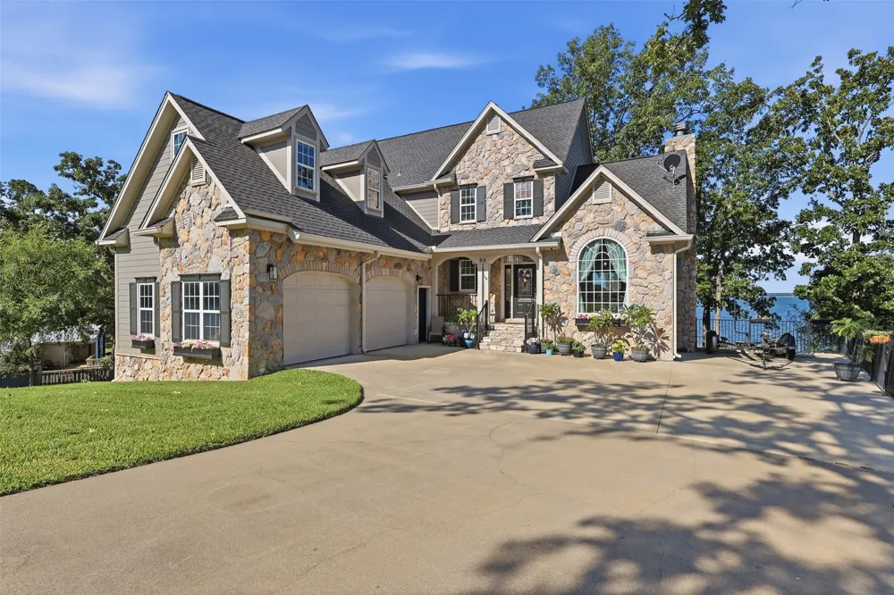 90 County Road 2607 Pittsburg, TX 75686