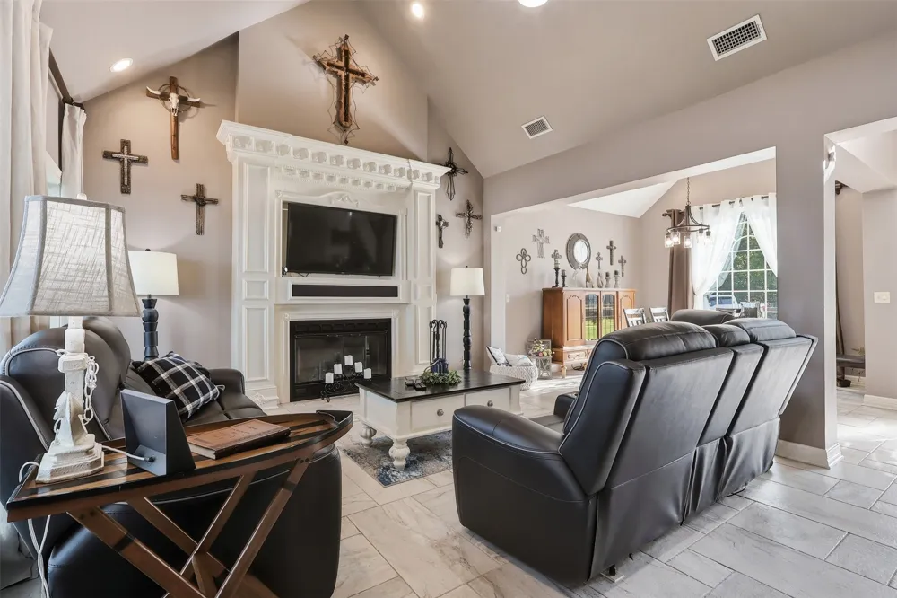 90 County Road 2607 Pittsburg, TX 75686