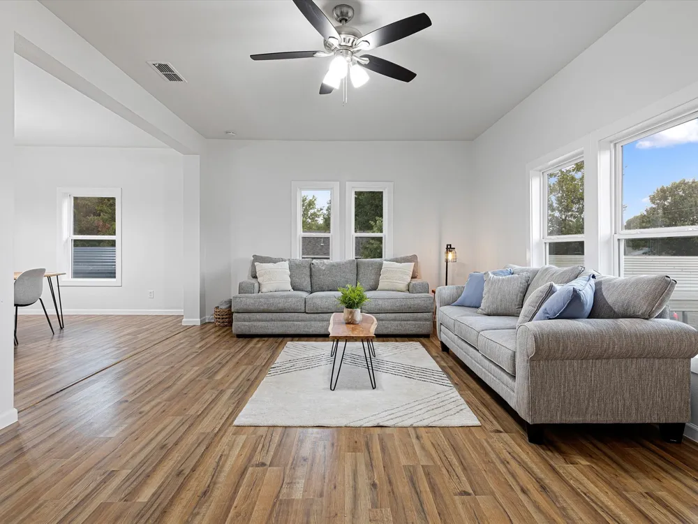 611 Cherry Street Bowie, TX 76230