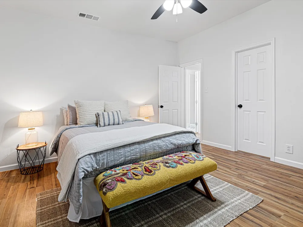 611 Cherry Street Bowie, TX 76230