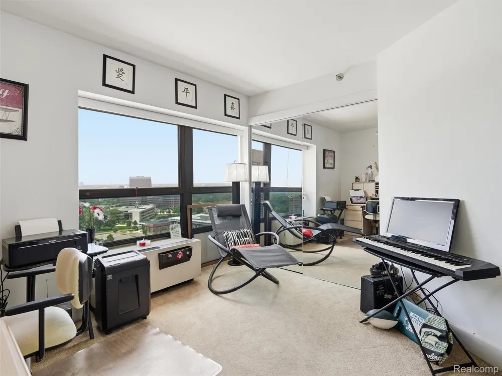 5000 Town Center #1806 Southfield City, MI 48075