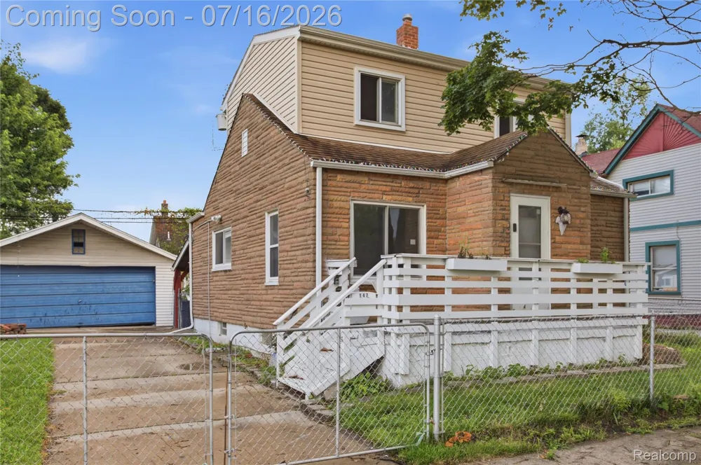 147 Charles Street River Rouge City, MI 48218
