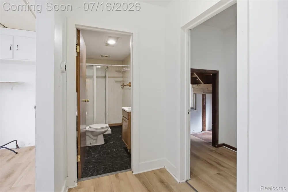 147 Charles Street River Rouge City, MI 48218