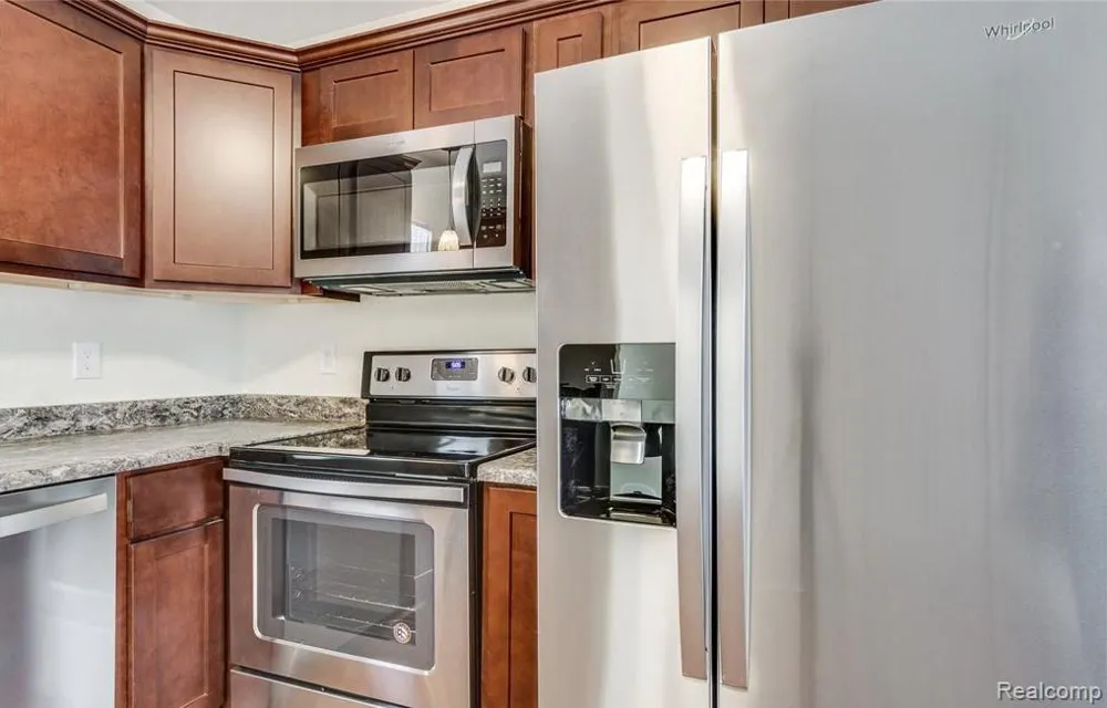 2365 Welch Road Commerce Charter Township, MI 48390