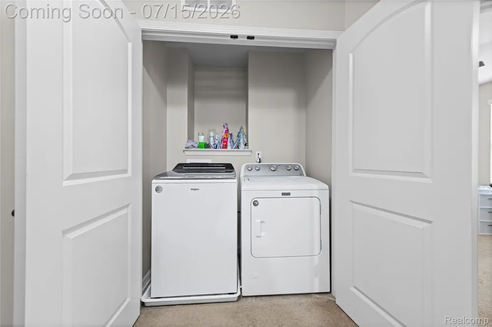 4616 Bradley Circle Troy City, MI 48085