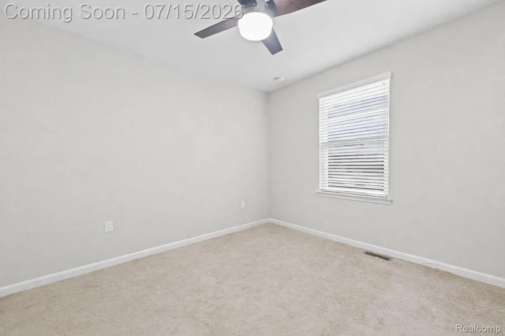 4616 Bradley Circle Troy City, MI 48085