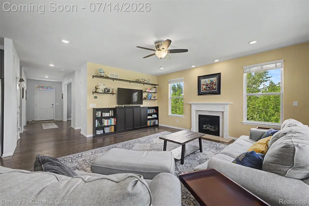 24256 Oak Ridge Boulevard Lyon Charter Township, MI 48178