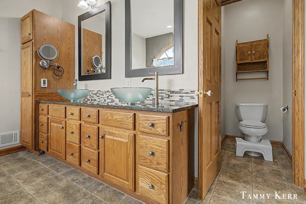 6220 146th Avenue Laketown Township, MI 49423
