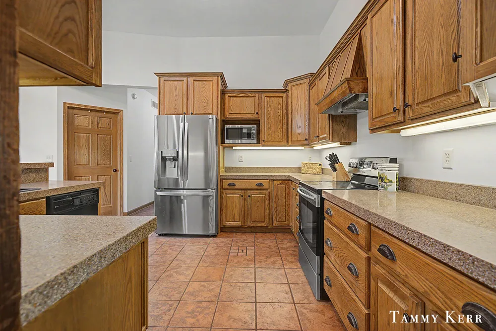 6220 146th Avenue Laketown Township, MI 49423