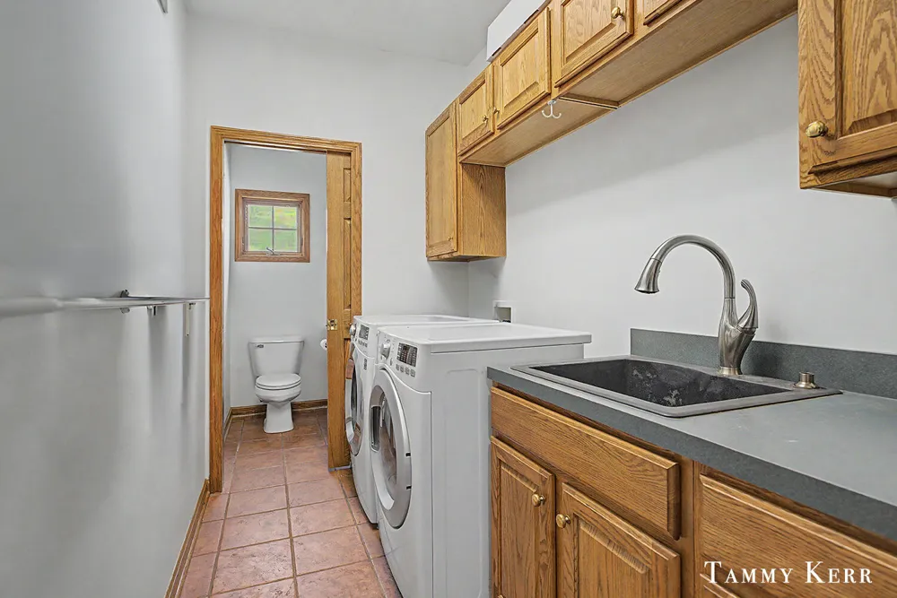 6220 146th Avenue Laketown Township, MI 49423