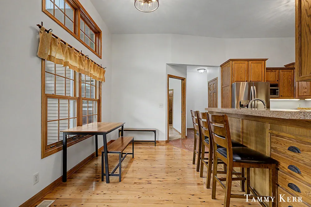 6220 146th Avenue Laketown Township, MI 49423