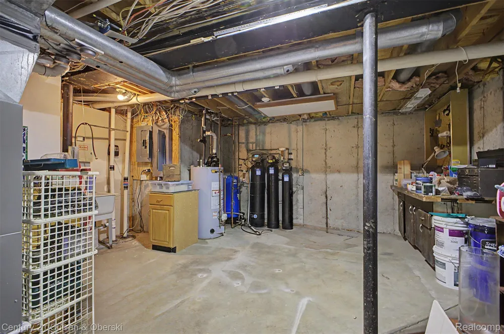 11349 Philway St Court Brighton Township, MI 48114