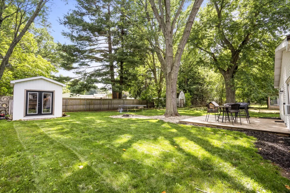 113 W Hughes Street Marshall City, MI 49068