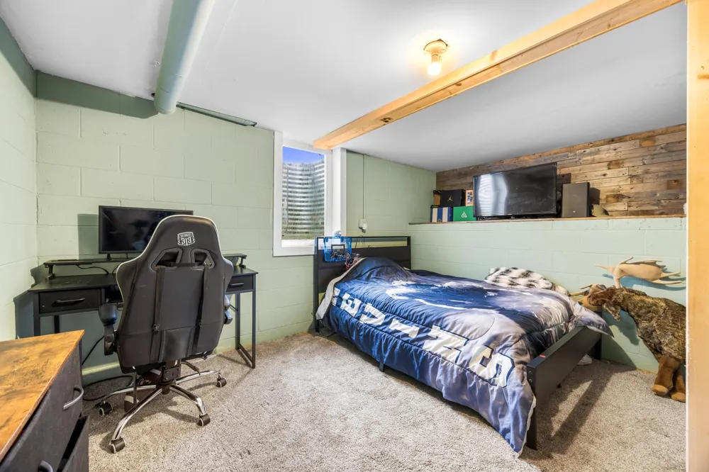 113 W Hughes Street Marshall City, MI 49068
