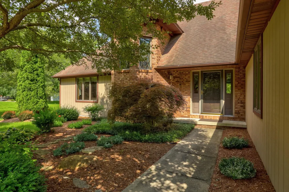8665 S Gera Road Birch Run Township, MI 48415