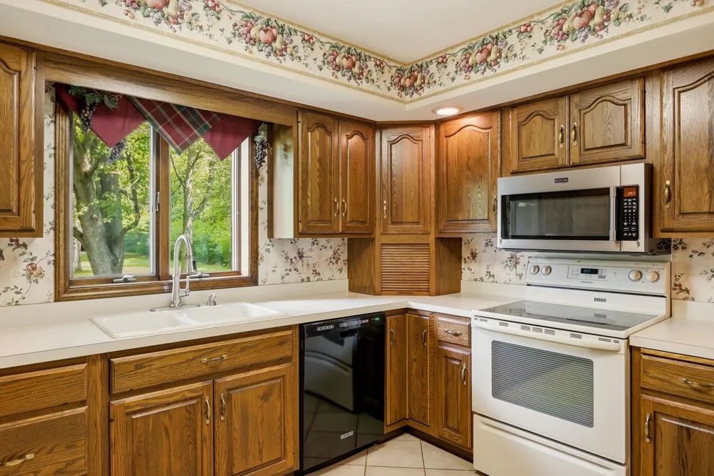 8665 S Gera Road Birch Run Township, MI 48415