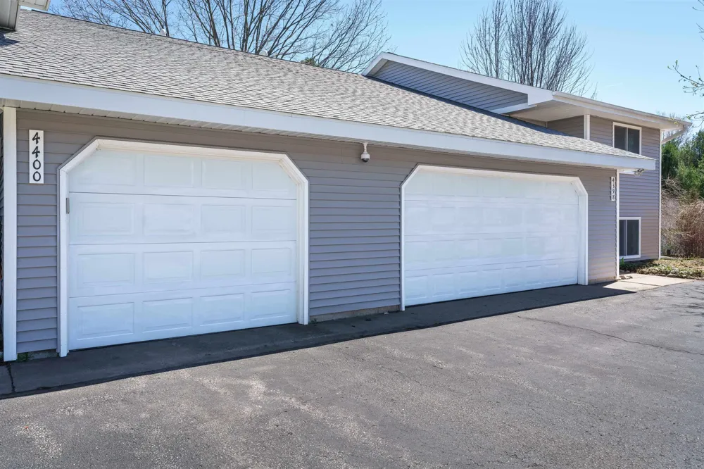 W Manhattan Long Lake Township, MI 49685