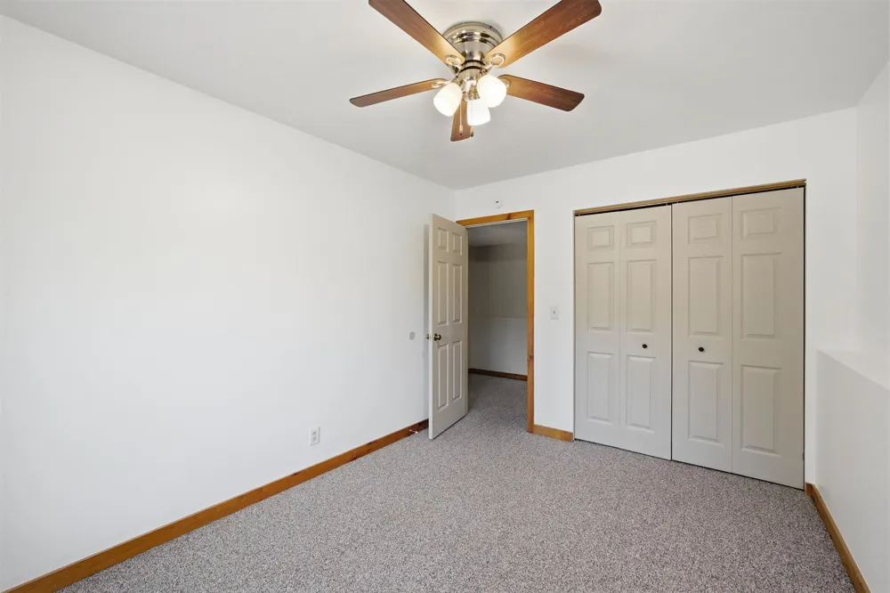 W Manhattan Long Lake Township, MI 49685