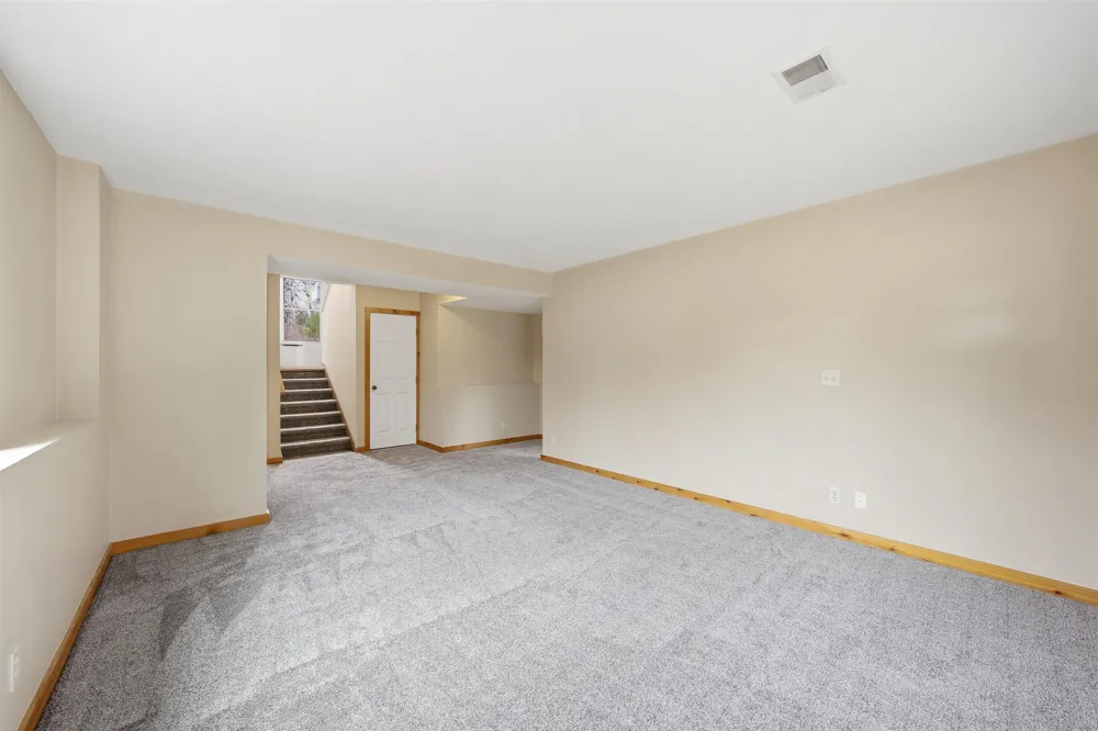 W Manhattan Long Lake Township, MI 49685