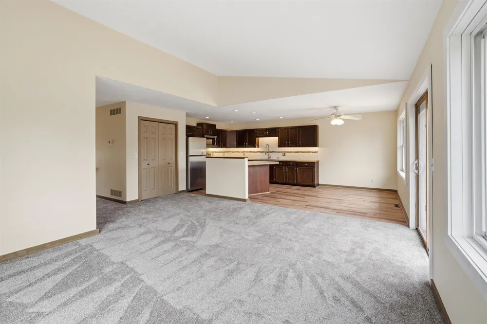 W Manhattan Long Lake Township, MI 49685