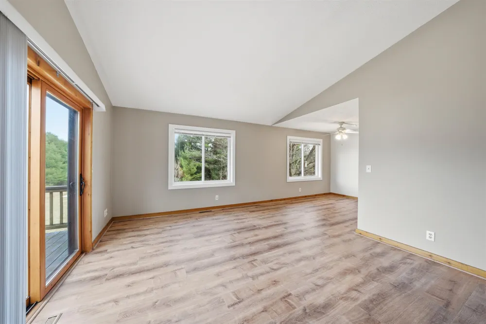 W Manhattan Long Lake Township, MI 49685