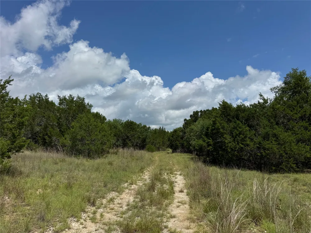Round Mountain Road Leander, TX 78641