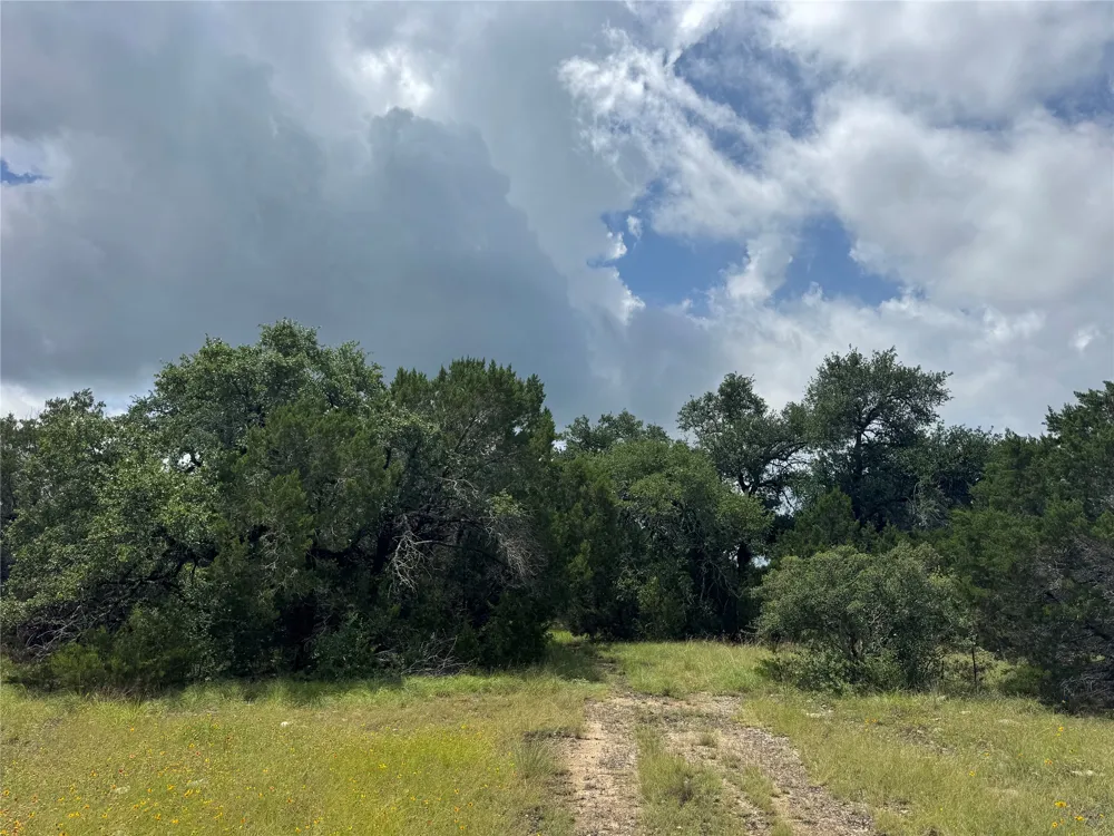 Round Mountain Road Leander, TX 78641