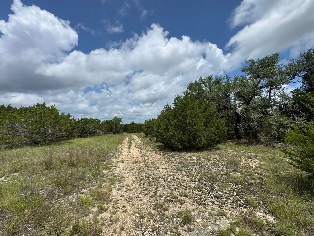 Round Mountain Road Leander, TX 78641