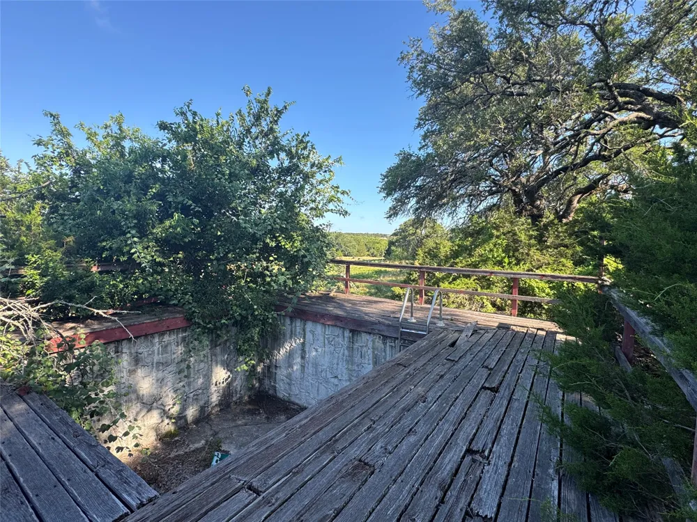 Round Mountain Road Leander, TX 78641
