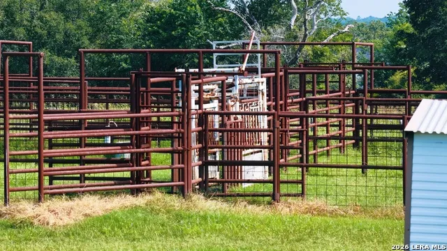 1162 County Road 234B Hallettsville, TX 77964