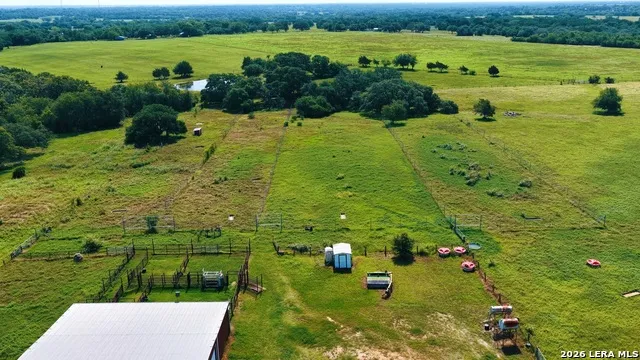 1162 County Road 234B Hallettsville, TX 77964