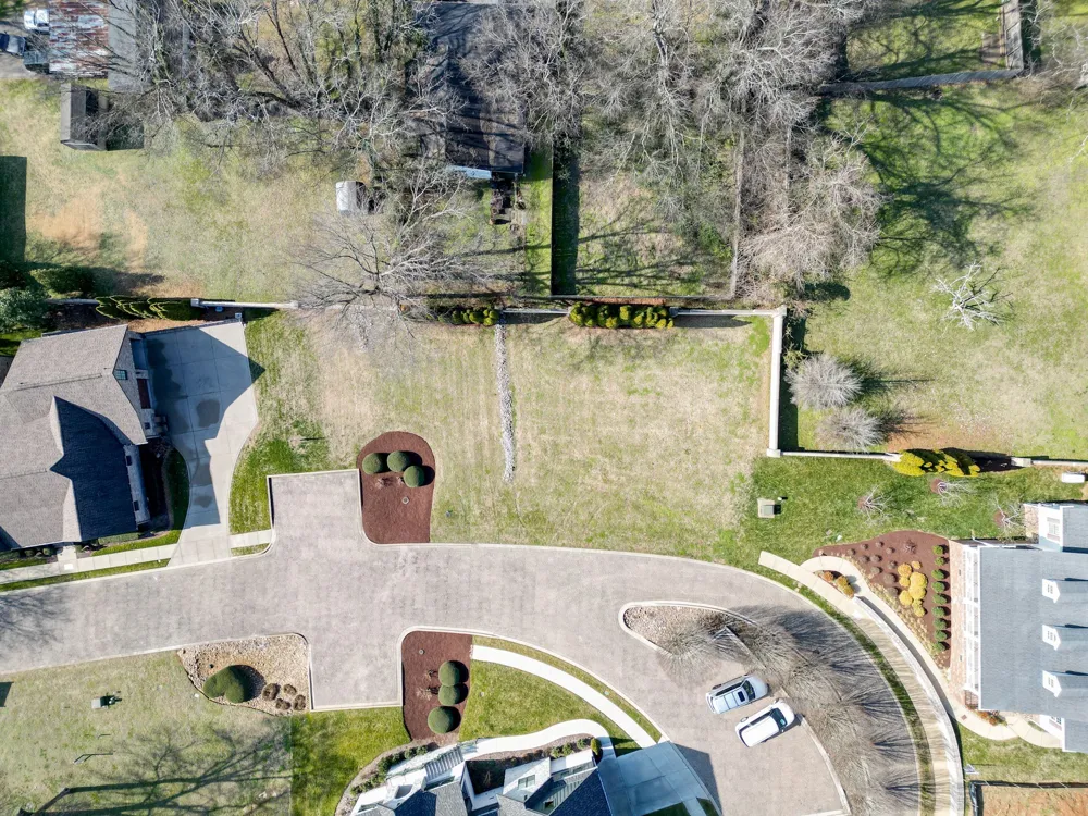 705 Halcyon Way Columbia, TN 38401