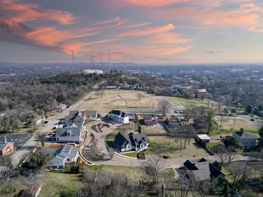 705 Halcyon Way Columbia, TN 38401