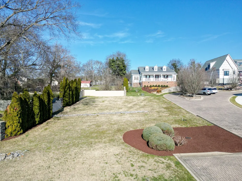 705 Halcyon Way Columbia, TN 38401