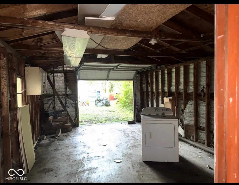 2111 22nd Terre Haute, IN 47804