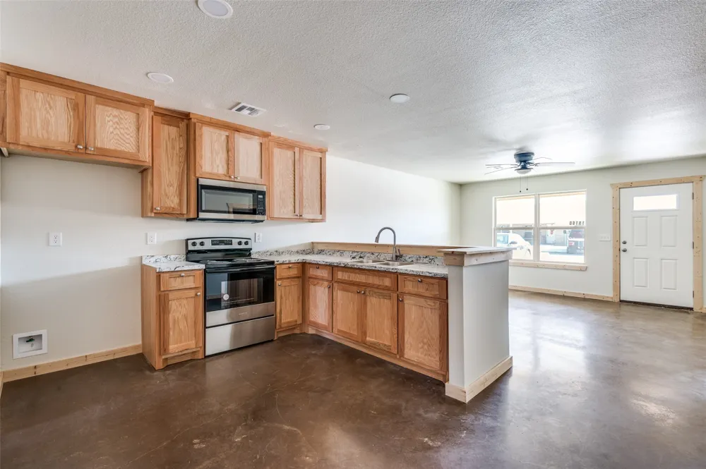 19017 Cabo Way #19023 Thackerville, OK 73459