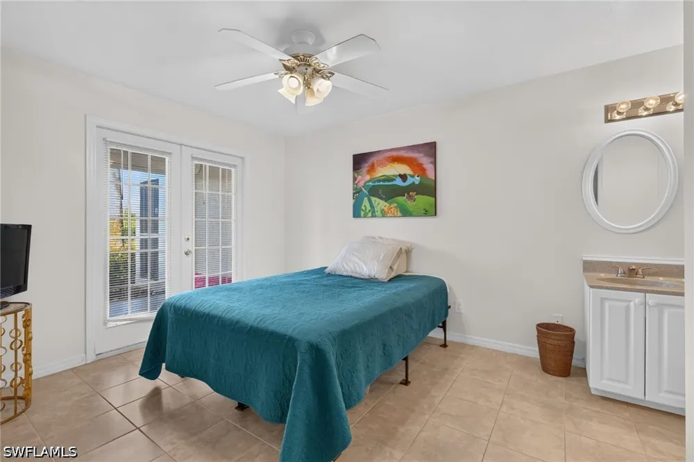 MAINSAIL DRIVE #1802 Naples, FL 34114