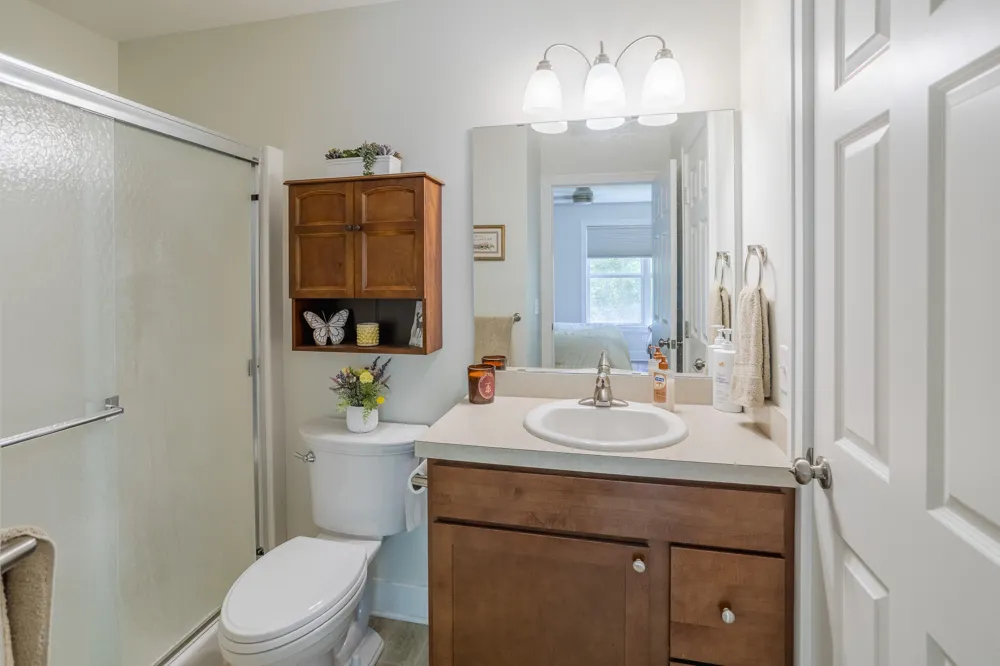 10087 S Crossroad Circle SE #12 Caledonia, MI 49316