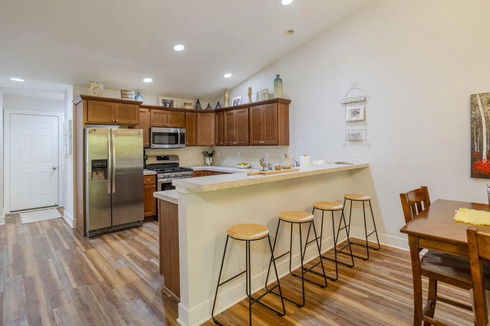 10087 S Crossroad Circle SE #12 Caledonia, MI 49316