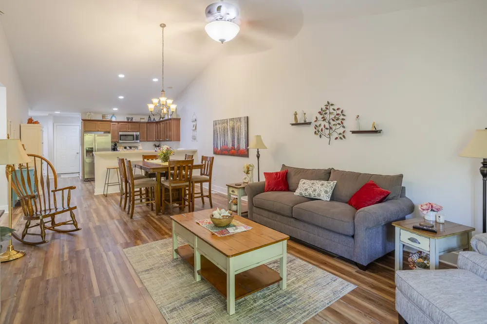 10087 S Crossroad Circle SE #12 Caledonia, MI 49316