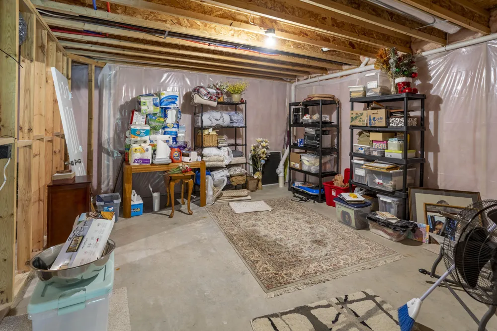 10087 S Crossroad Circle SE #12 Caledonia, MI 49316