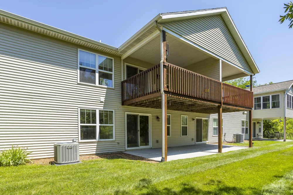 10087 S Crossroad Circle SE #12 Caledonia, MI 49316