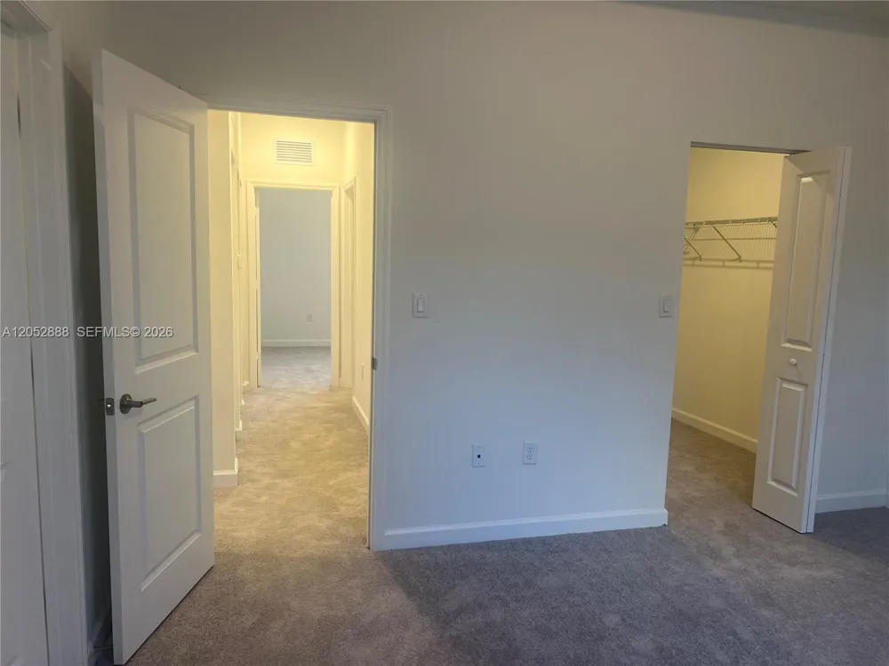 106 SE 11th CT #106 Florida City, FL 33034