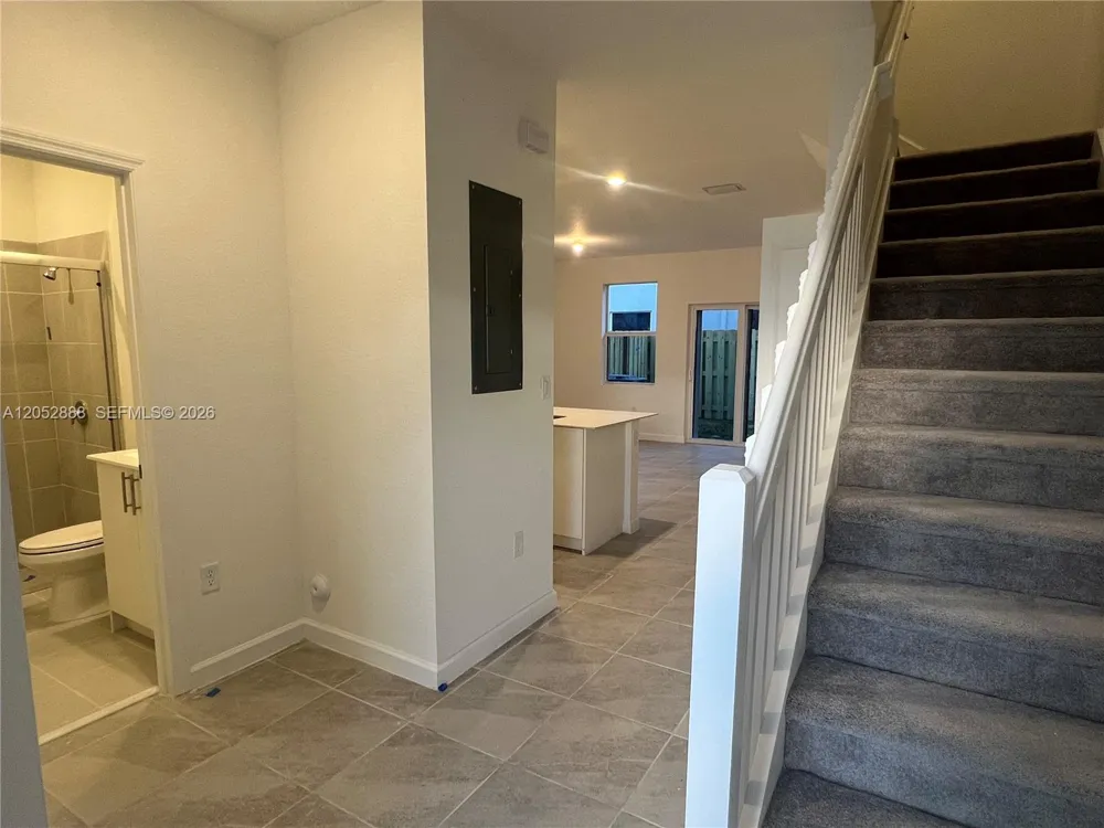 106 SE 11th CT #106 Florida City, FL 33034