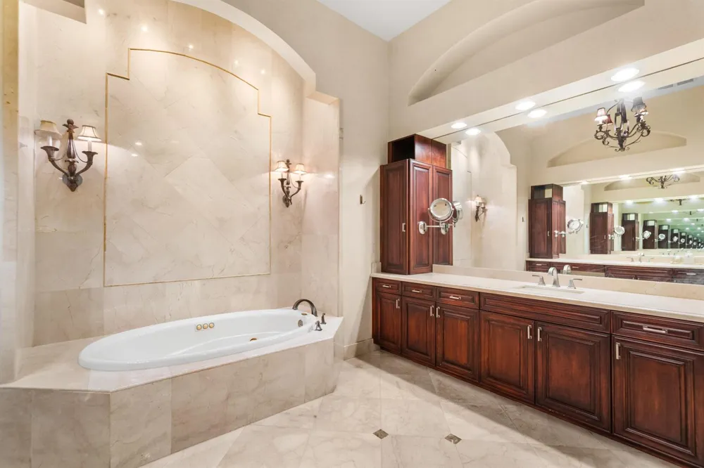 10253 NW 66th Drive Parkland, FL 33076