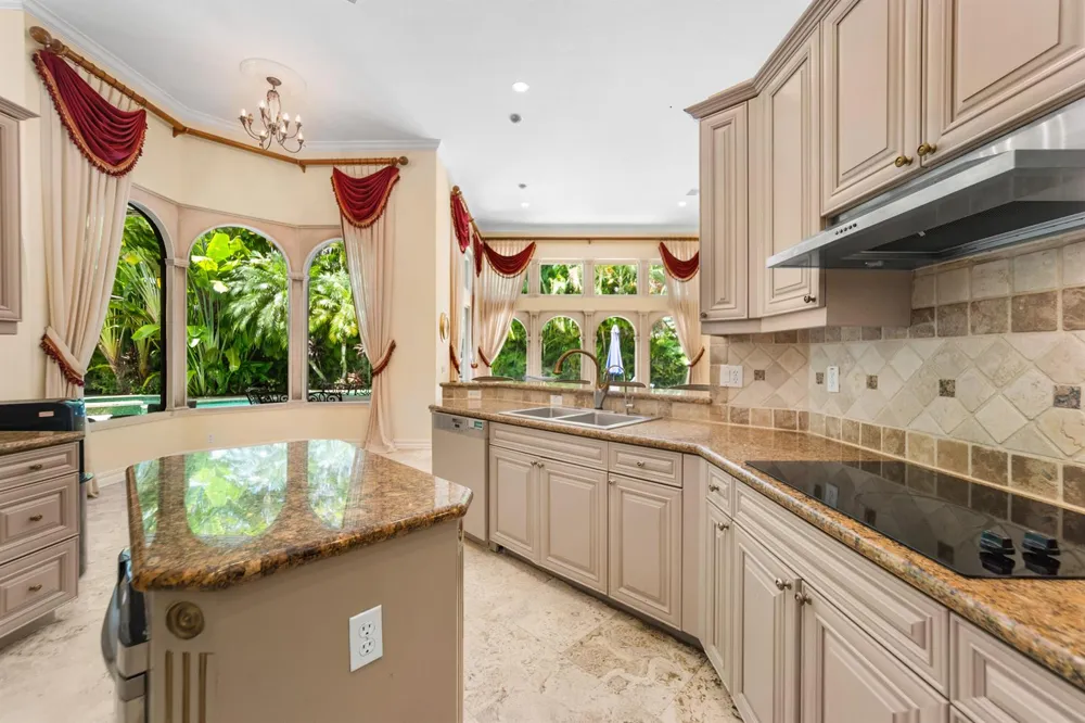 10253 NW 66th Drive Parkland, FL 33076